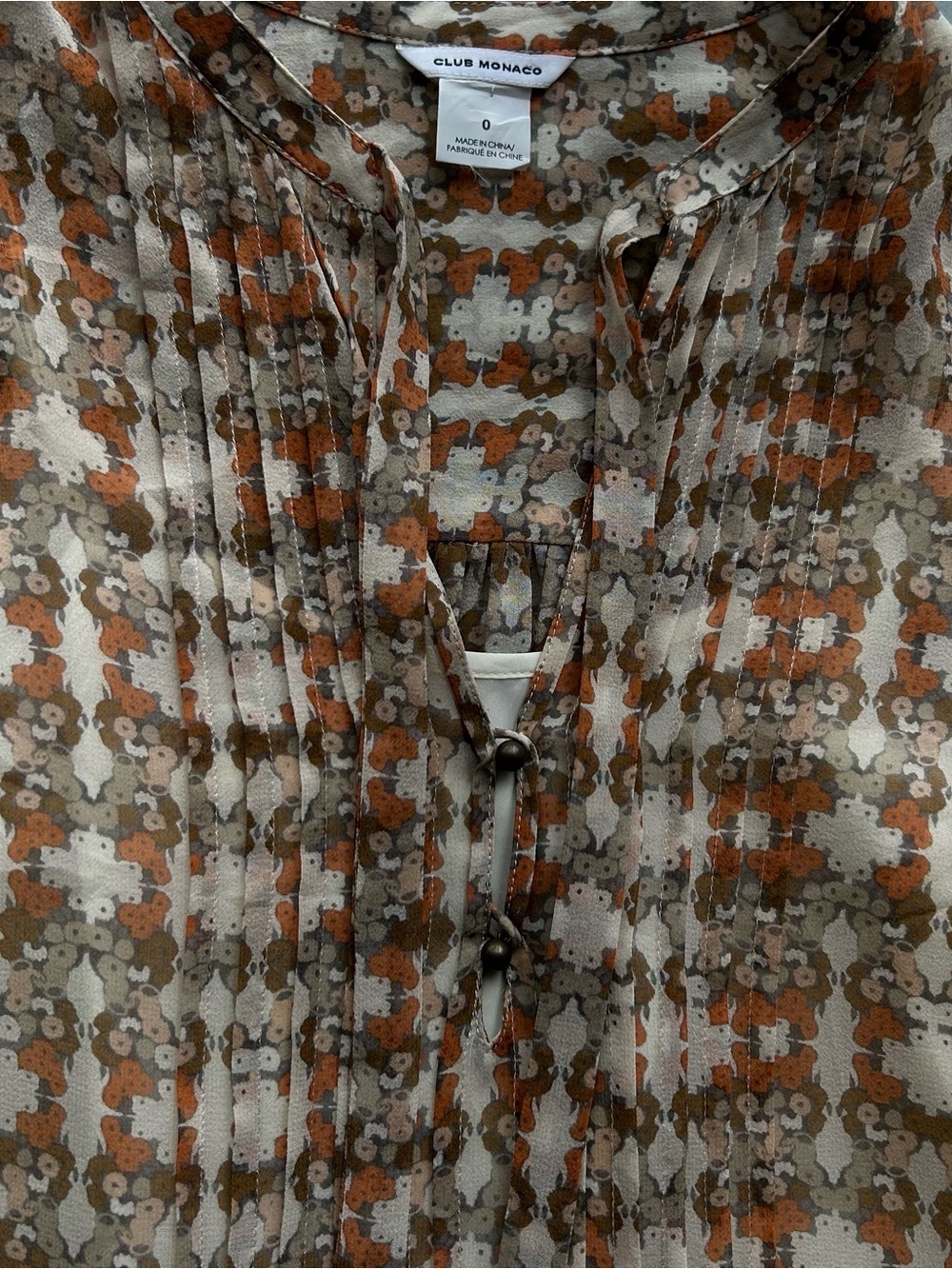 Club Monaco Earthy Geometric Silk Shift Dress Pleated Front Women's 0 (XS/S) - Picture 9 of 10